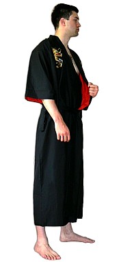 японское шелковое мужское кимоно с вышивкой и подкладкой
