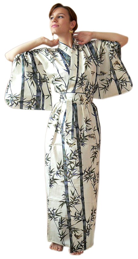 Японское кимоно Бамбуковая Роща. Женская одежда для дома из Японии. Женский  халат в японском стиле. Купить японское кимоно онлайн.