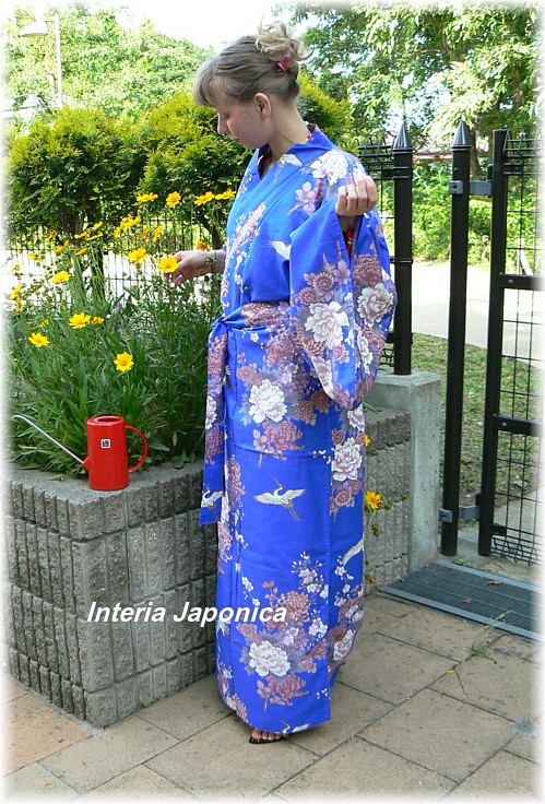 юката, японское традиционное кимоно из хлопка