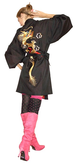 японский халатик-кимоно с вышивкой и подкладкой