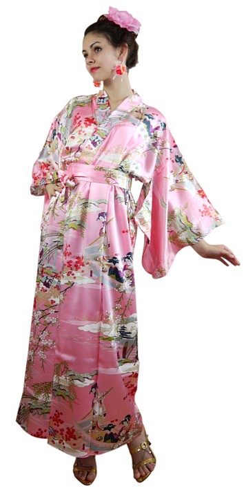японское шелковое кимоно 