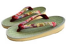 японская традиционная обувь ручной работы