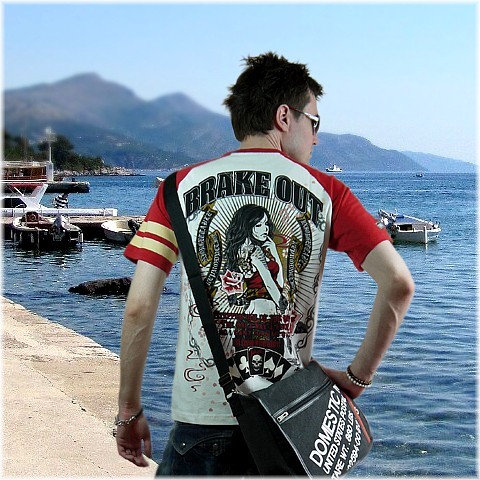 японская мужская футболка с двусторонним дизайном BRAKE OUT